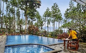 Jambuluwuk Convention Hall&Resort Puncak